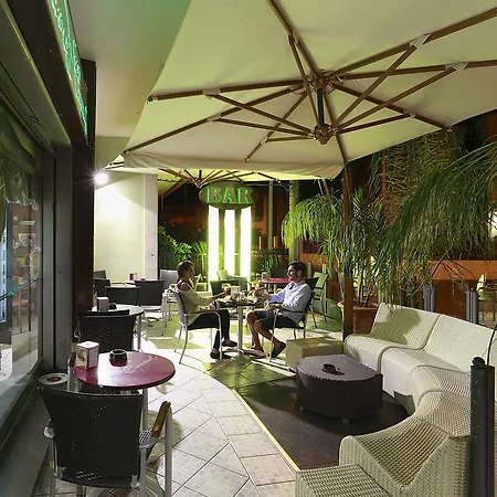 Bed & Breakfast Cream&caramel