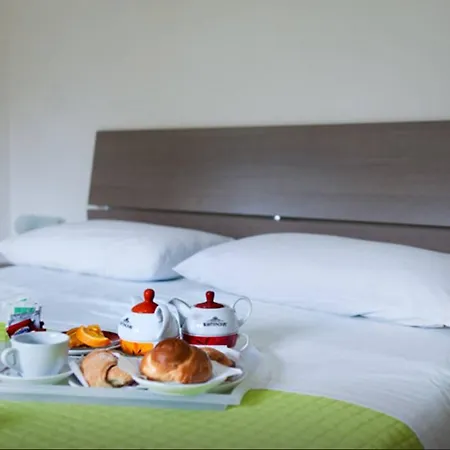 Cream&caramel Bed & Breakfast *